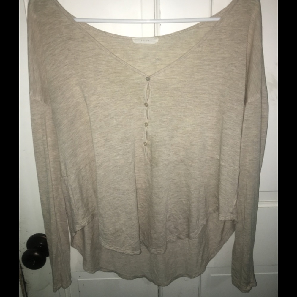 Long sleeve dress shirt